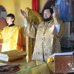 Епископ Антоний совершил богослужения в Екатерининском храме Епископ Антоний совершил богослужения в Екатерининском храме