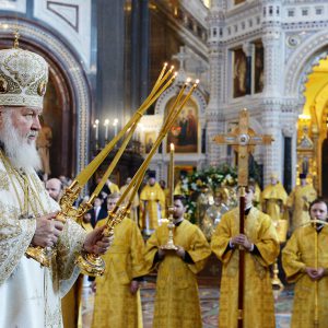 Патриаршее богослужение в Храме Христа Спасителя Патриаршее богослужение в Храме Христа Спасителя